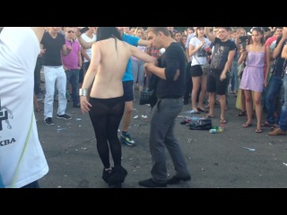 the girl undressed right among the people