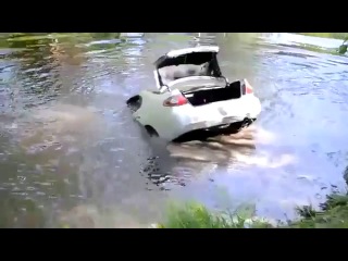 they drowned the lexus