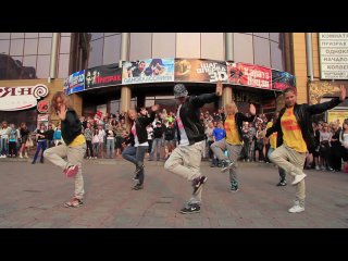 dance flashmob august 12, 2010 [hd format]